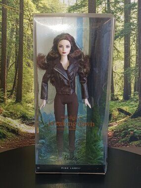 Barbie Collector Twilight Saga Breaking Dawn Part 2 Bella Swan Doll NIB Pink Lab